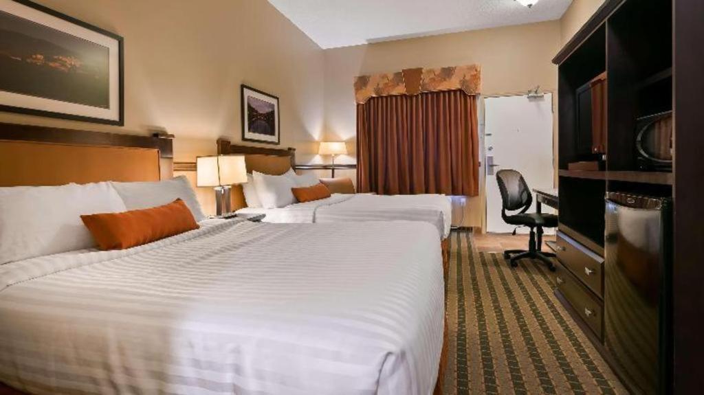 Best Western Diamond Inn Three Hills Εξωτερικό φωτογραφία