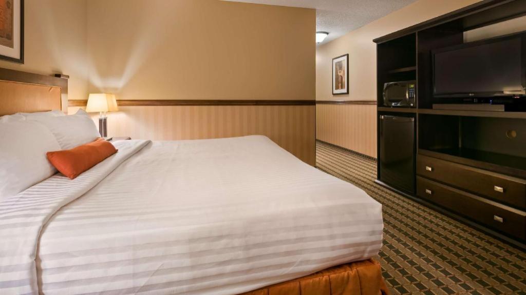 Best Western Diamond Inn Three Hills Εξωτερικό φωτογραφία