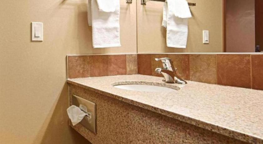 Best Western Diamond Inn Three Hills Εξωτερικό φωτογραφία